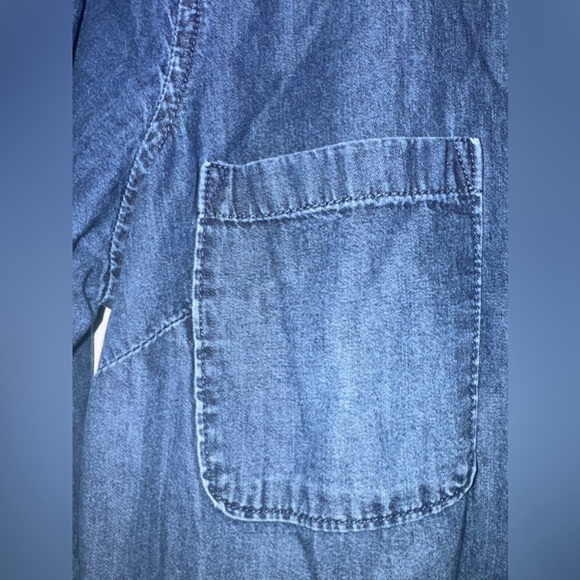Merona women’s Blue Jean button up shirt with long sleeves and pockets Size M - Picture 7 of 12